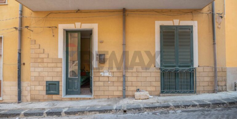 20251002121252-989046-59