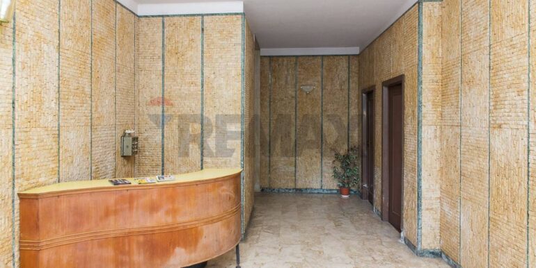 20251002183510-991281-35