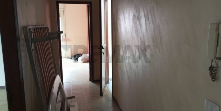 20251002204748-991301-4