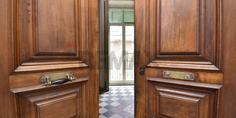 20251002210211-991302-19