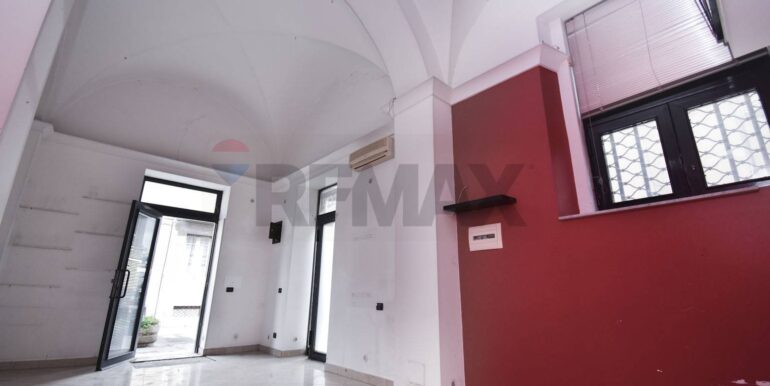 20251002210224-991302-57