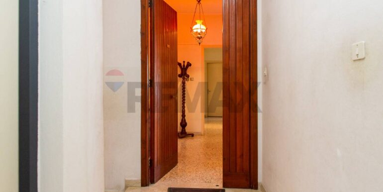 20251003111535-991339-10