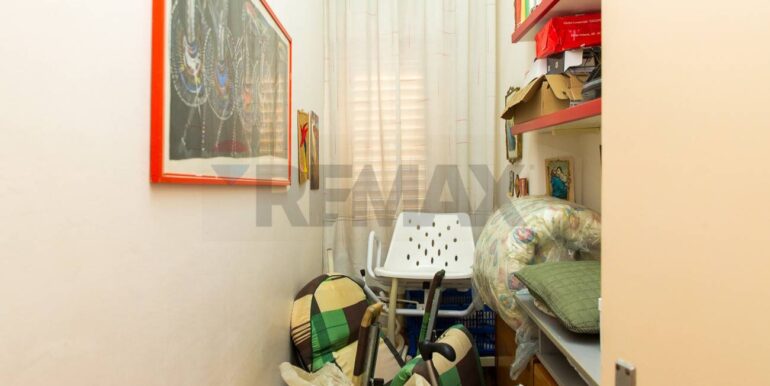 20251003111621-991339-23