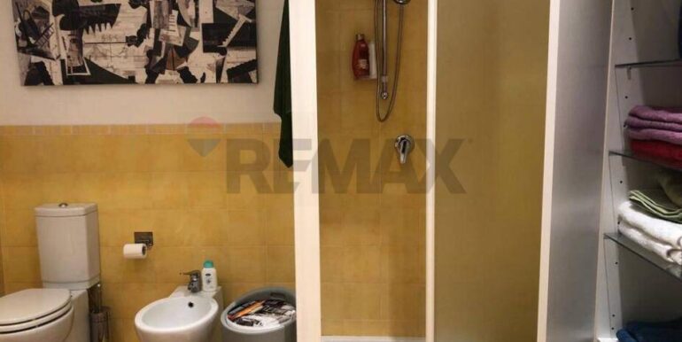 20251003172036-991552-5