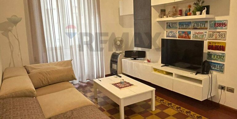 20251003172048-991552-10