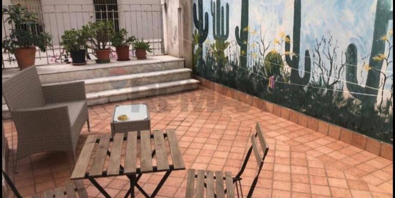 20251003172053-991552-12