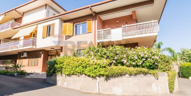 20251004134827-991694-27