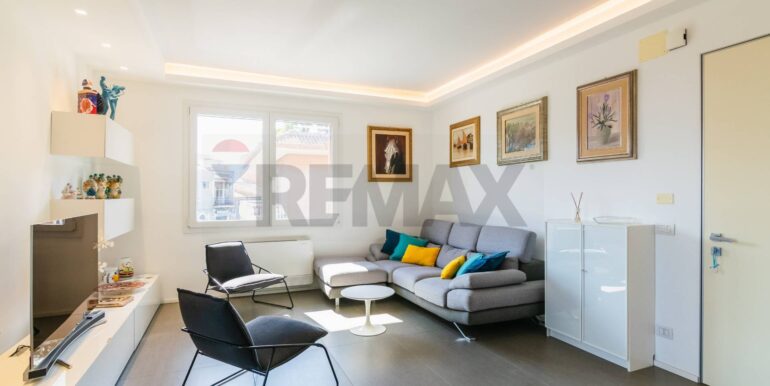 20251004135030-991694-34