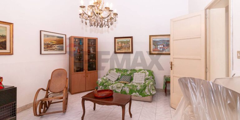 2025100493518-991622-13