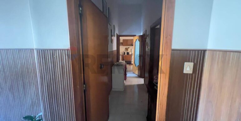 2025100594306-991736-21