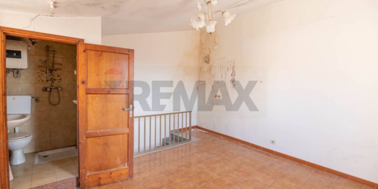 20251006123320-991866-18