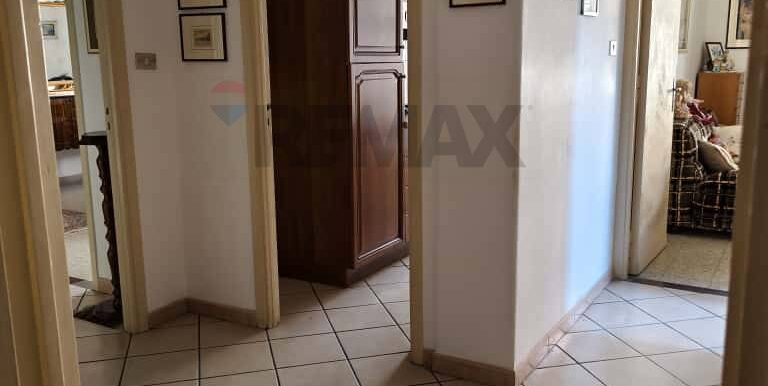 20251006142635-991885-10