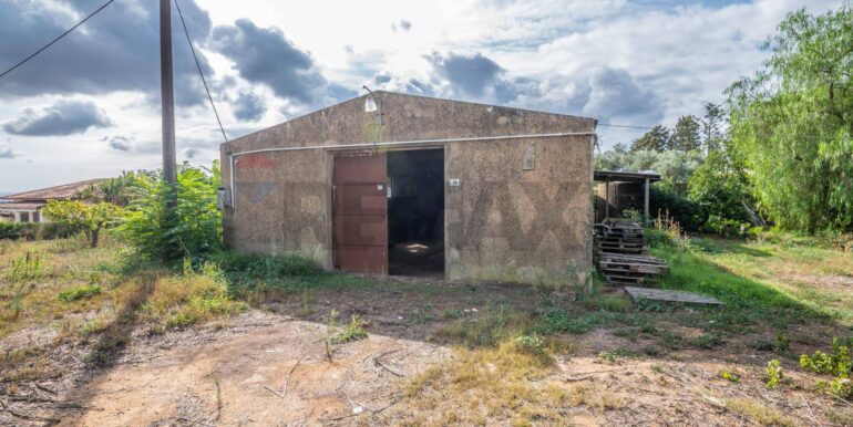 20251006151344-991896-11