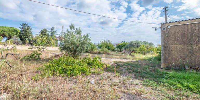 20251006151358-991896-14