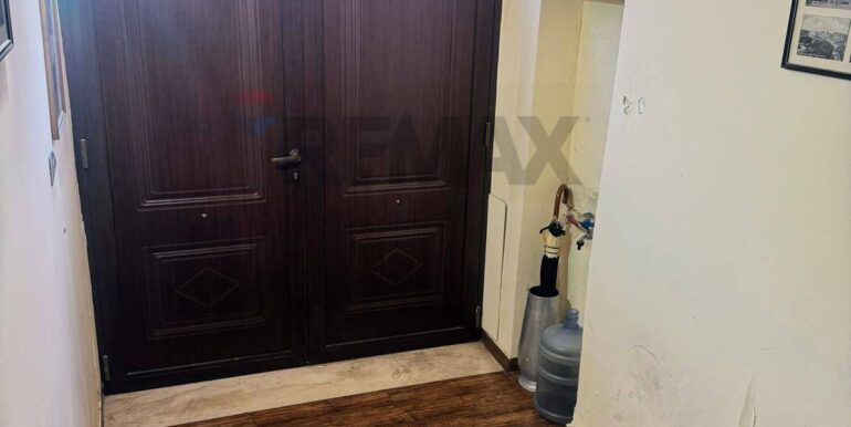 20251006165017-989040-19