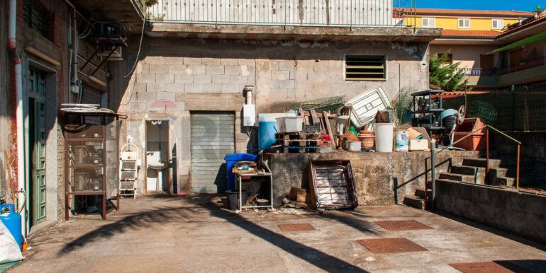 20251006173740-990780-9