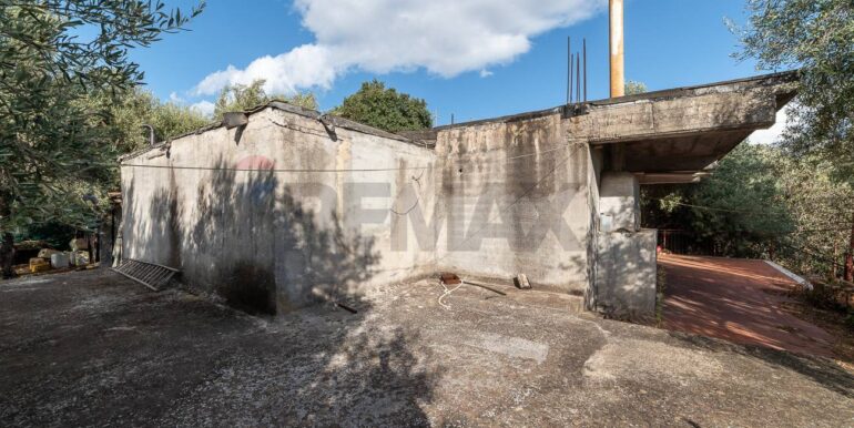 20251006185922-991987-7