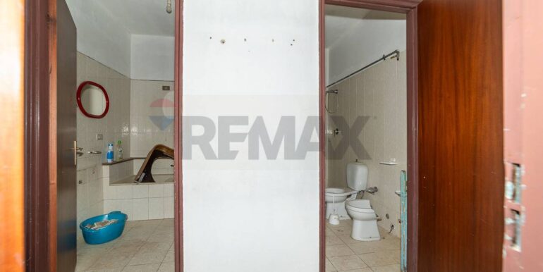 20251006185951-991987-17