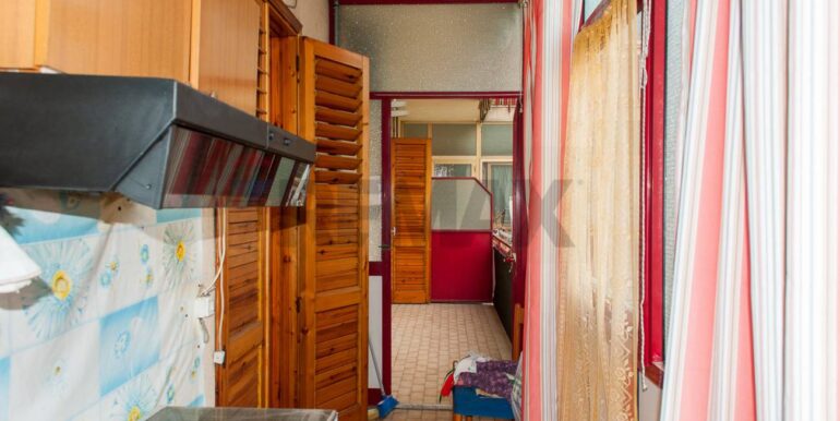 20251006190529-991983-29