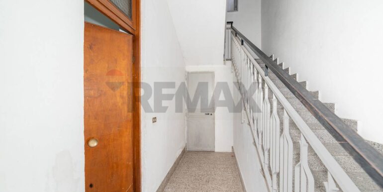 20251006201110-992000-3