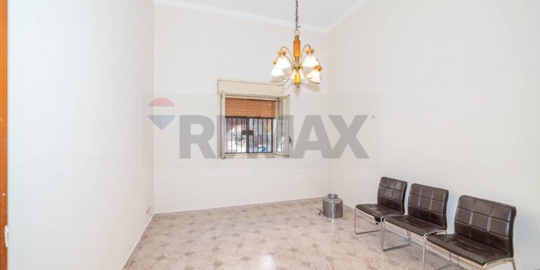 20251006201201-992000-20