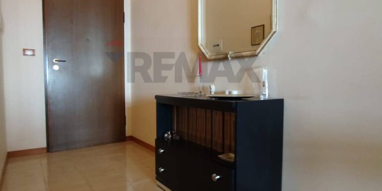 20251007121426-992078-21