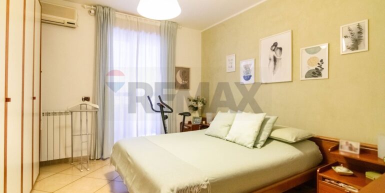 20251007121631-992077-16