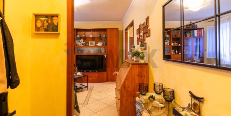 20251007121651-992077-22