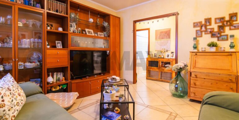 20251007121654-992077-23