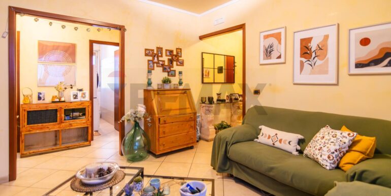 20251007121658-992077-24