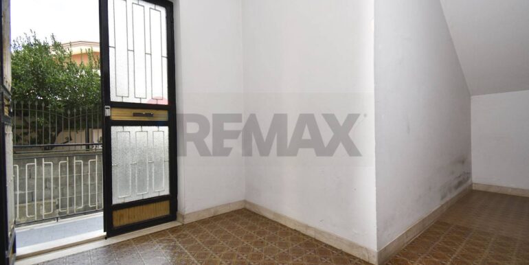 20251007162918-989405-6