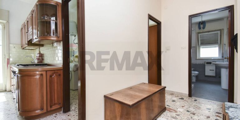 20251007162932-989405-14