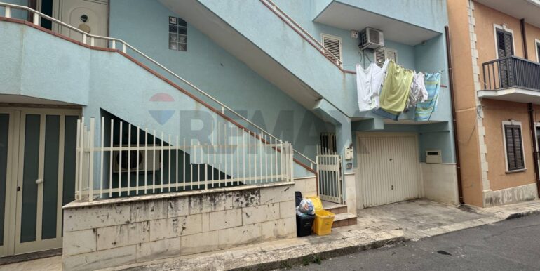 2025100785724-944897-36