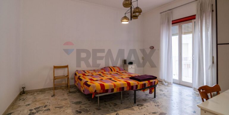 20251008162635-991855-12