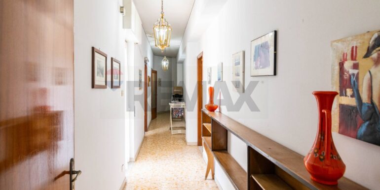 20251008162643-991855-15