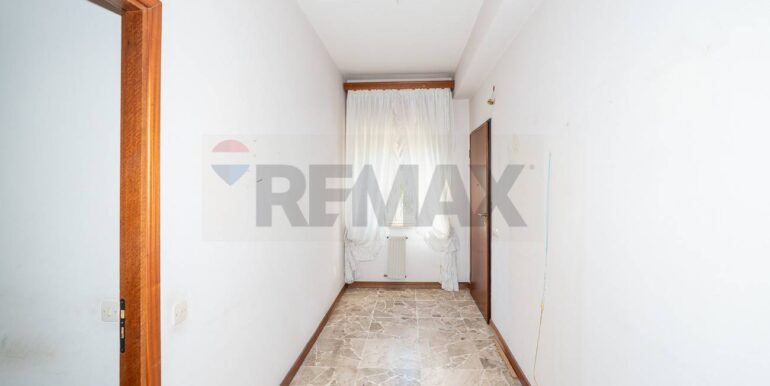 20251009122007-992671-6