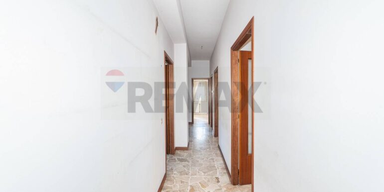 20251009122010-992671-7