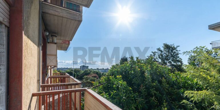 20251009122046-992671-15