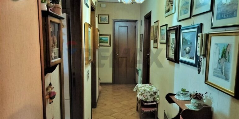 20251009122351-992633-24