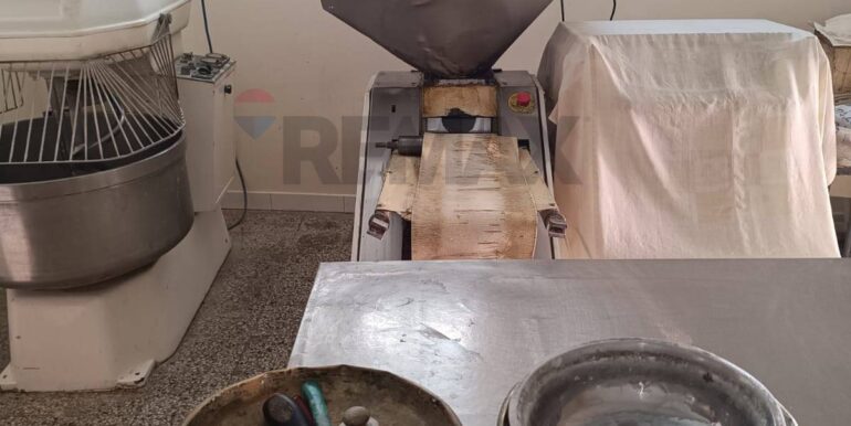 20251009162936-992741-12