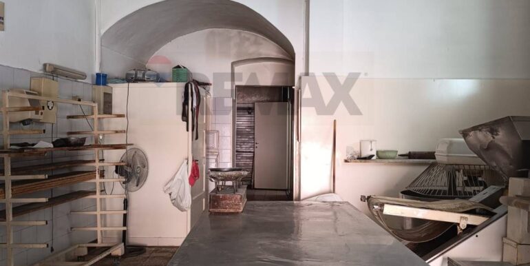 20251009163023-992741-17