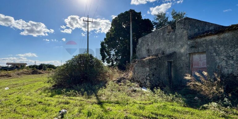 20251009165525-992772-21