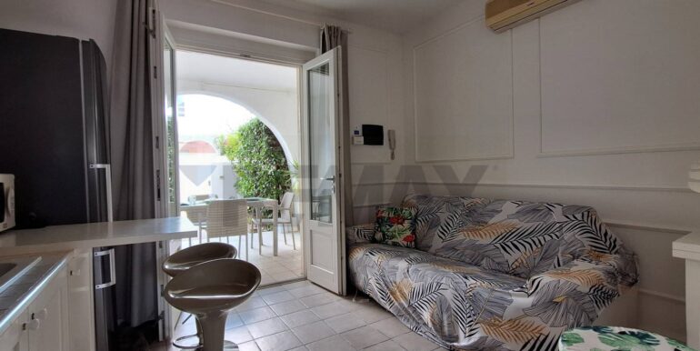 20251009182153-991849-13