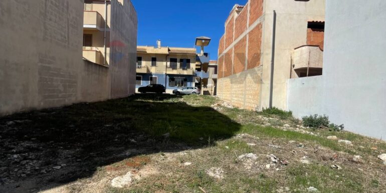 20251009185551-992279-4