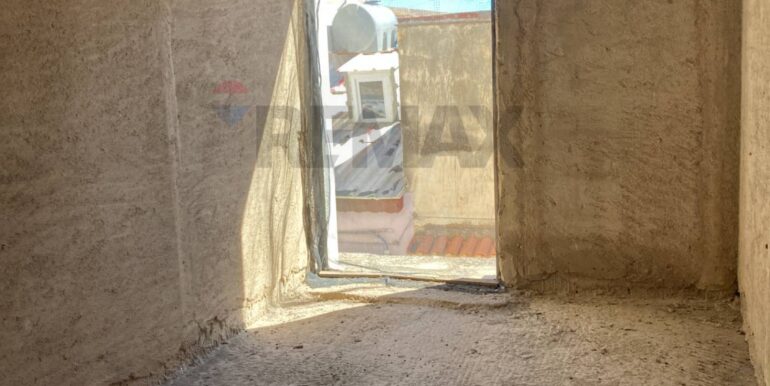 20251010102140-992841-10