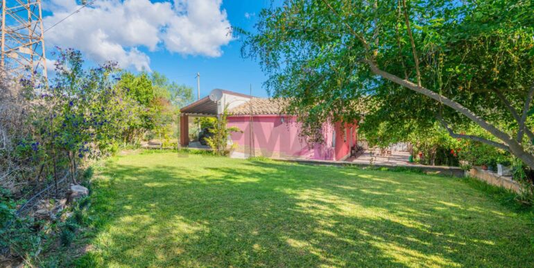 20251010111304-992855-8