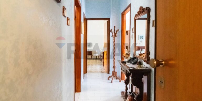 20251010140625-990902-10