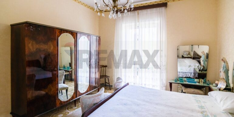 20251010140634-990902-13