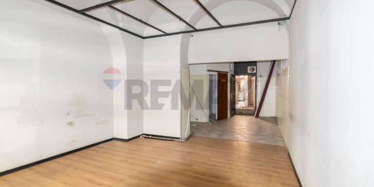 20251010194946-991065-6