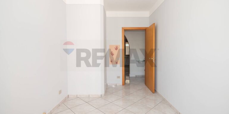 20251011122227-992389-3